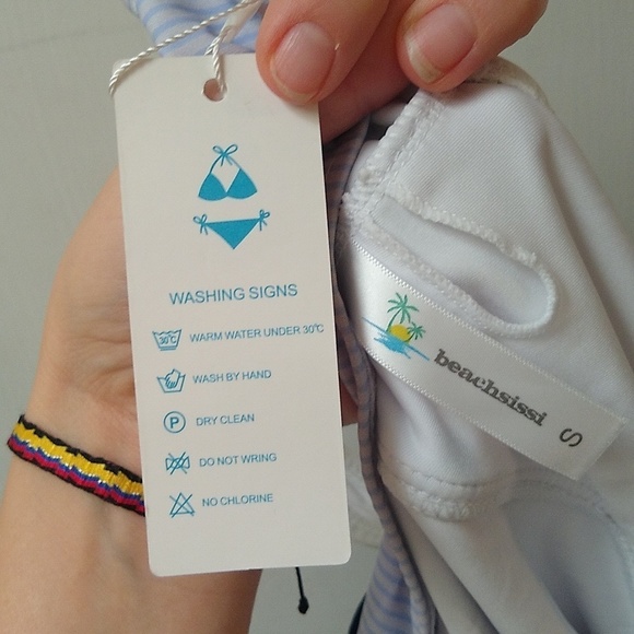 STRIPE Print Belted Cute One Piece Swimsuit Size Small NWT - Picture 5 of 5